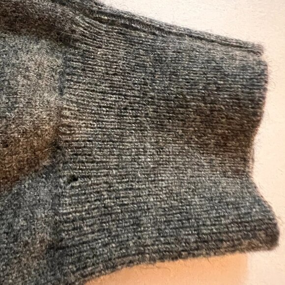 Saks Fifth Avenue Mens 100% Cashmere Long Sleeve Shirt - Picture 8 of 9